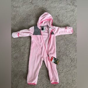 ❌SOLD❌ Northface Infant Coveralls